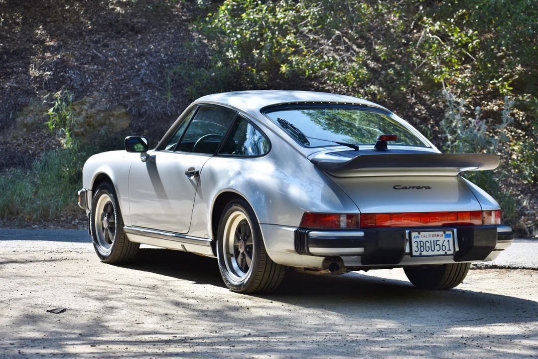 1987 Porsche 911 Carrera 3.2 - Image 10 of 31