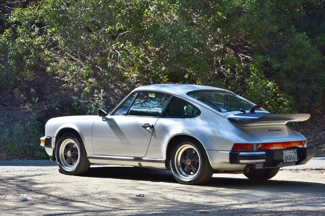 1987 Porsche 911 Carrera 3.2 - Image 9 of 31