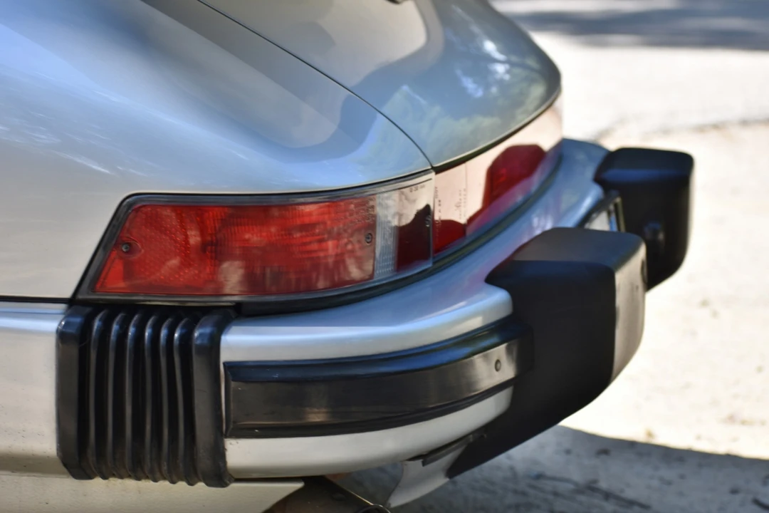 1987 Porsche 911 Carrera 3.2 - Image 28 of 31