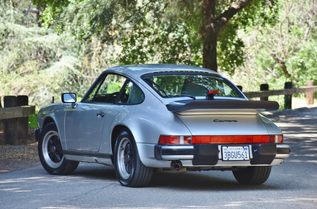 1987 Porsche 911 Carrera 3.2 - Image 8 of 31