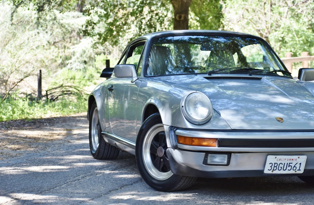 1987 Porsche 911 Carrera 3.2 - Image 18 of 31