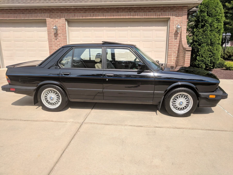 1988 BMW E28 M5 - Image 3 of 31