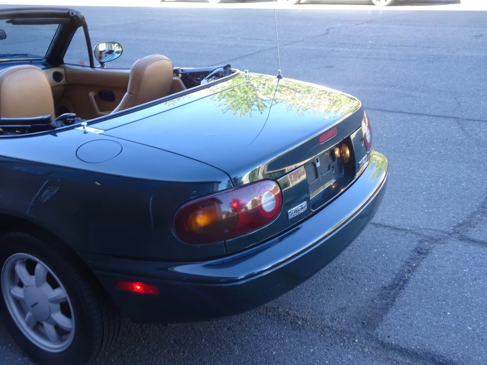 1991 Mazda NA MX-5 Miata - Image 21 of 31
