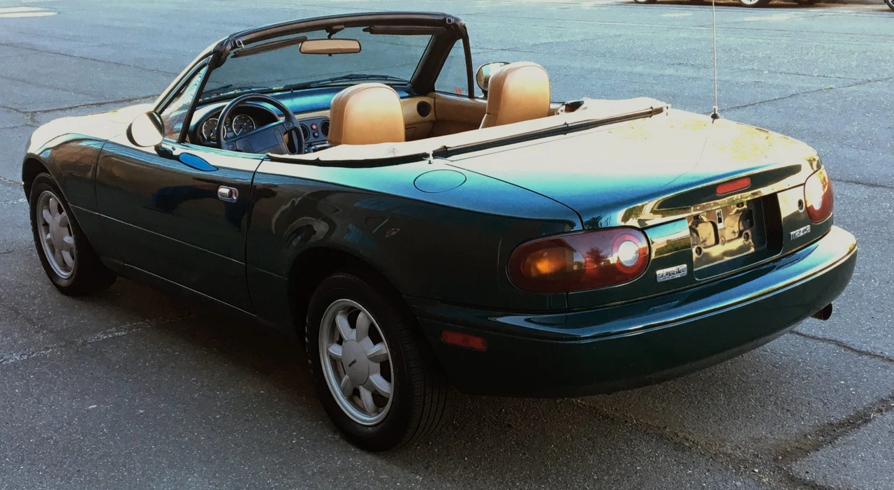 1991 Mazda NA MX-5 Miata - Image 5 of 31