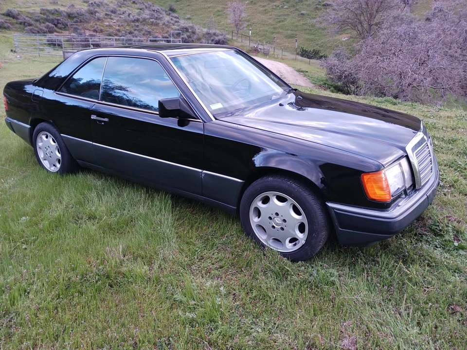 1991 Mercedes-Benz W124 E-Class - Image 25 of 31