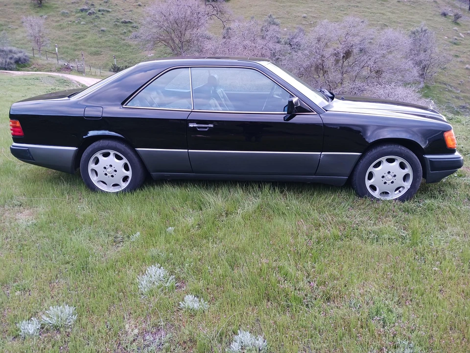 1991 Mercedes-Benz W124 E-Class - Image 23 of 31
