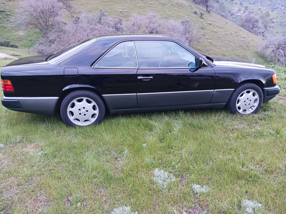 1991 Mercedes-Benz W124 E-Class - Image 22 of 31