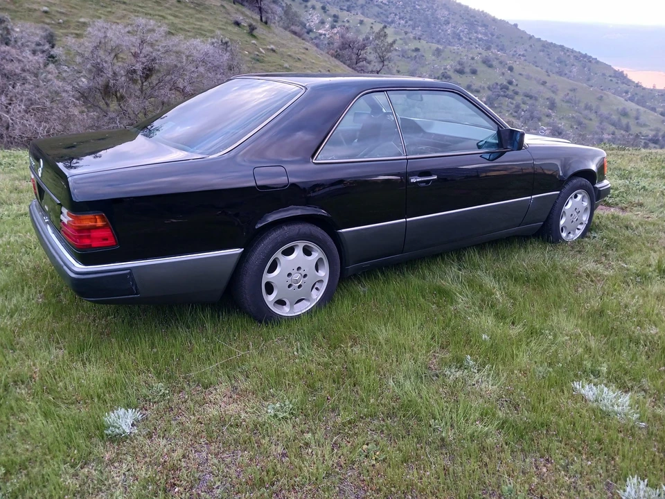 1991 Mercedes-Benz W124 E-Class - Image 20 of 31