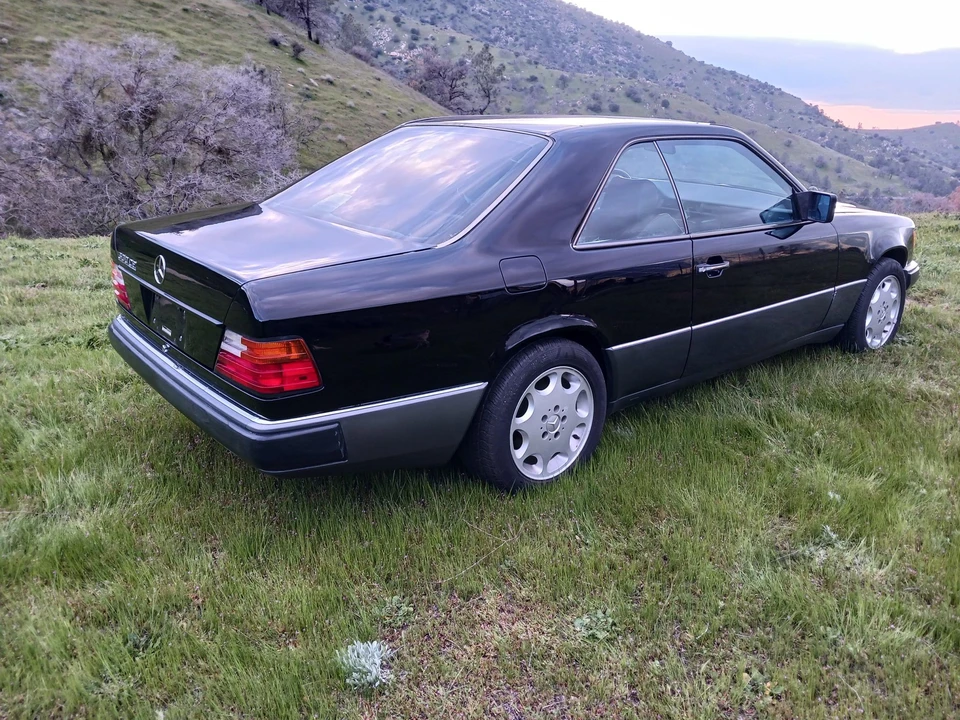 1991 Mercedes-Benz W124 E-Class - Image 19 of 31