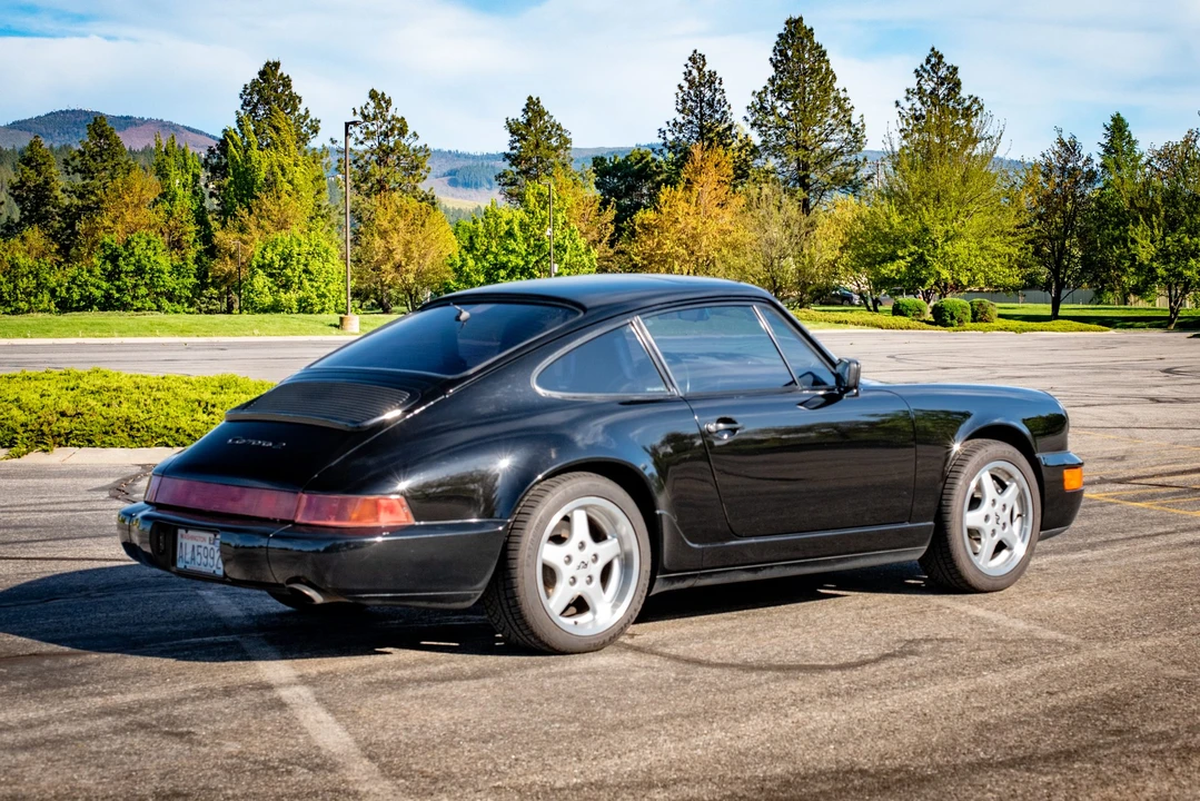 1991 Porsche 964 Carrera - Image 9 of 31