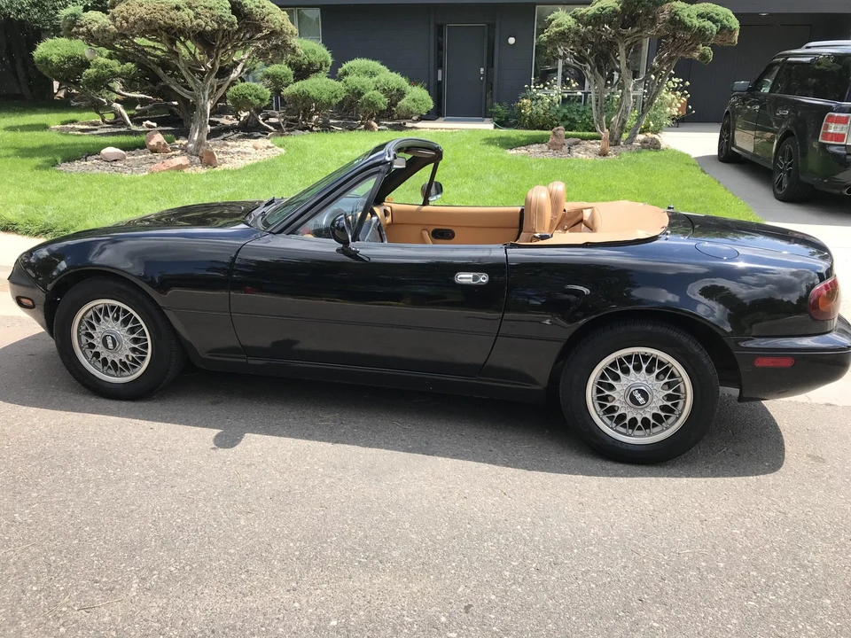 1992 Mazda NA MX-5 Miata - Image 9 of 31