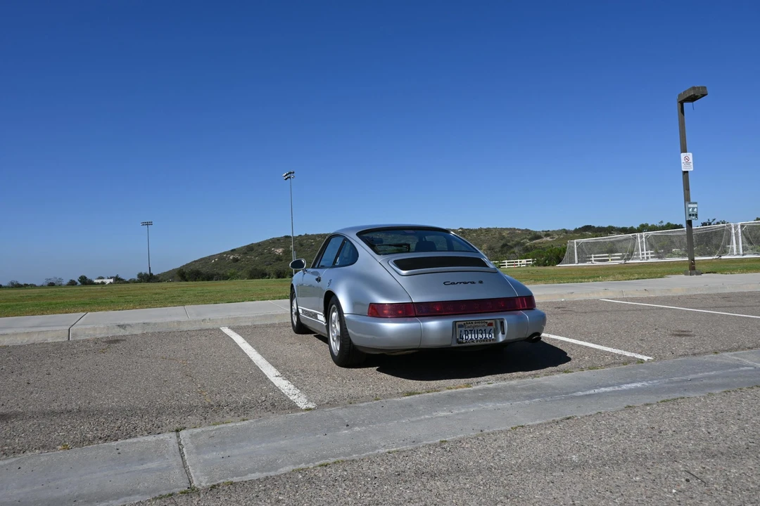 1992 Porsche 964 Carrera - Image 8 of 31