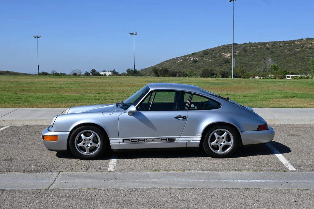 1992 Porsche 964 Carrera - Image 7 of 31