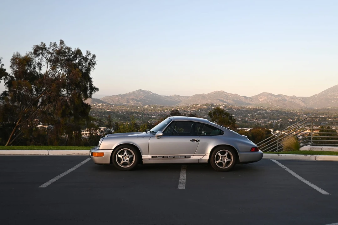 1992 Porsche 964 Carrera - Image 8 of 31