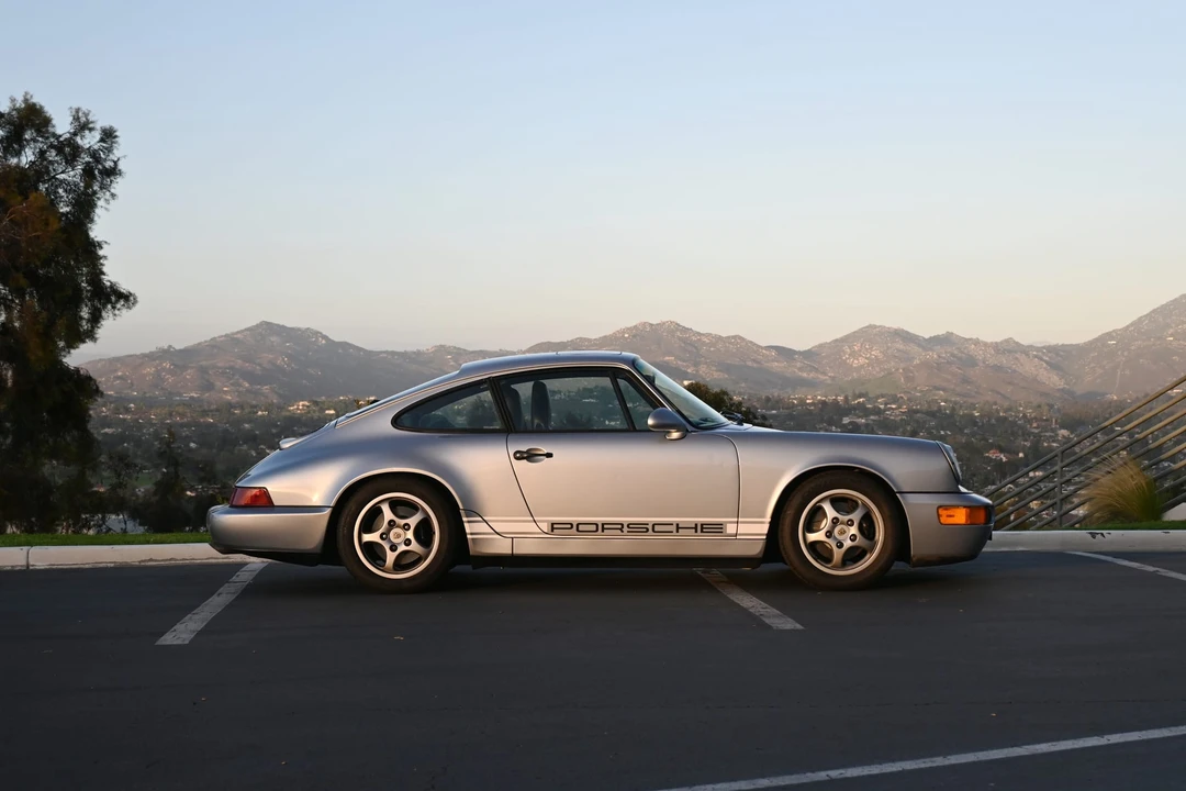 1992 Porsche 964 Carrera - Image 17 of 31
