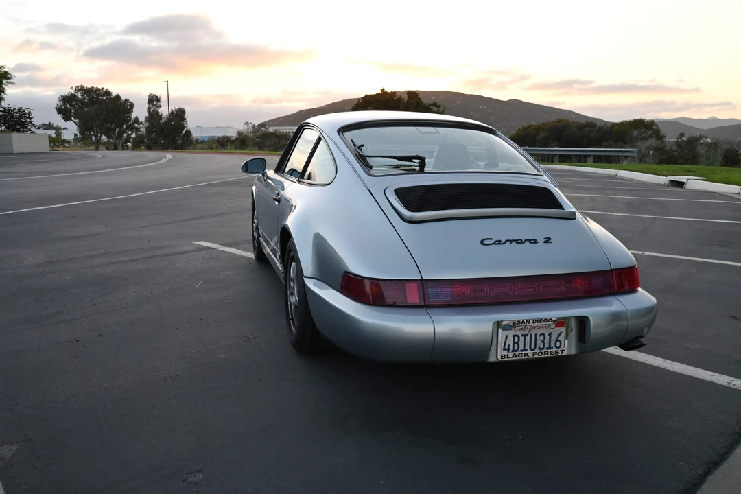 1992 Porsche 964 Carrera - Image 11 of 31