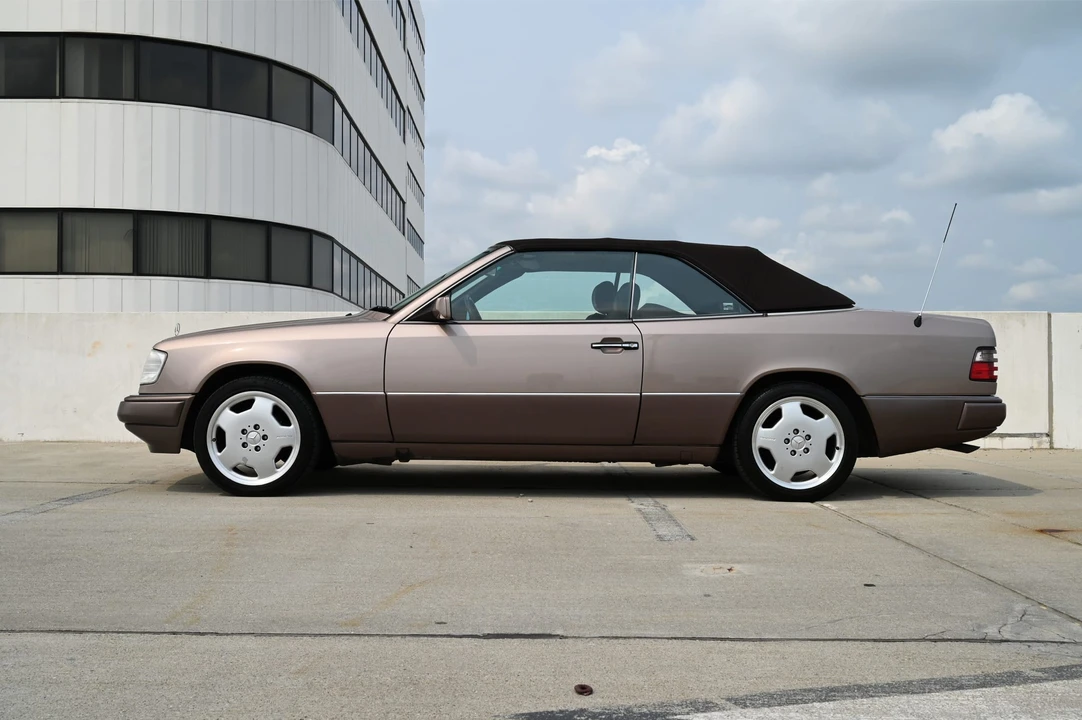 1993 Mercedes-Benz W124 E-Class - Image 9 of 31