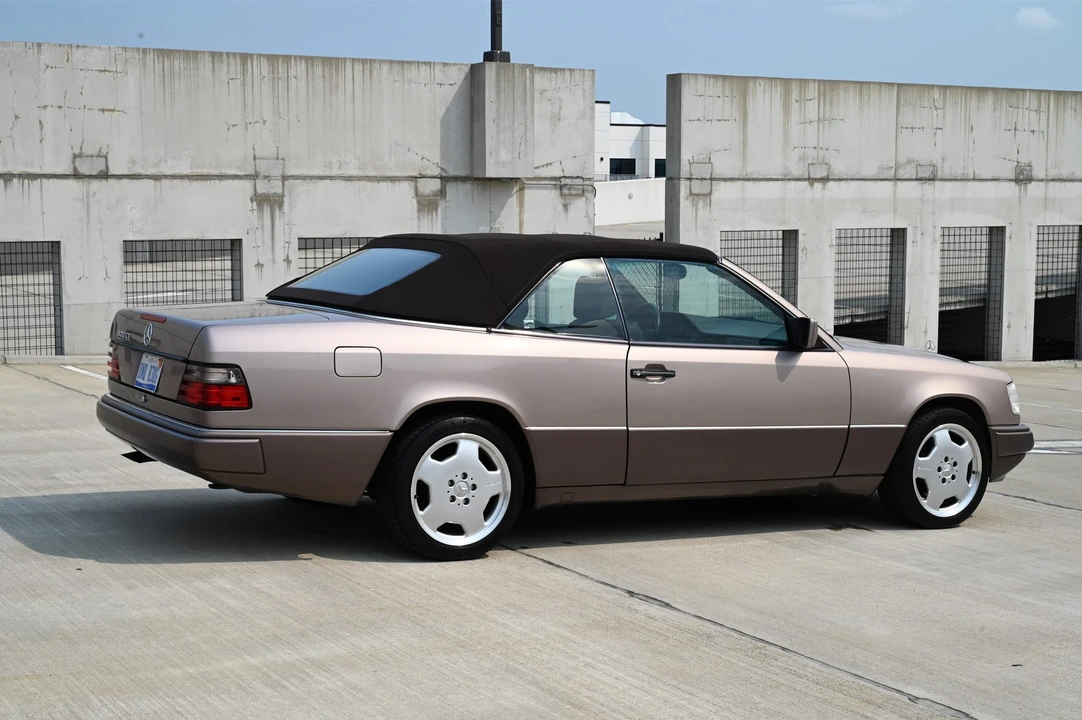 1993 Mercedes-Benz W124 E-Class - Image 17 of 31