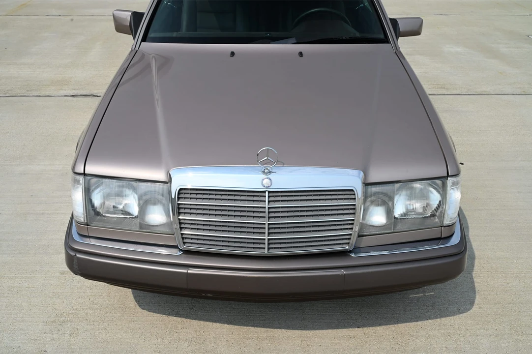 1993 Mercedes-Benz W124 E-Class - Image 26 of 31