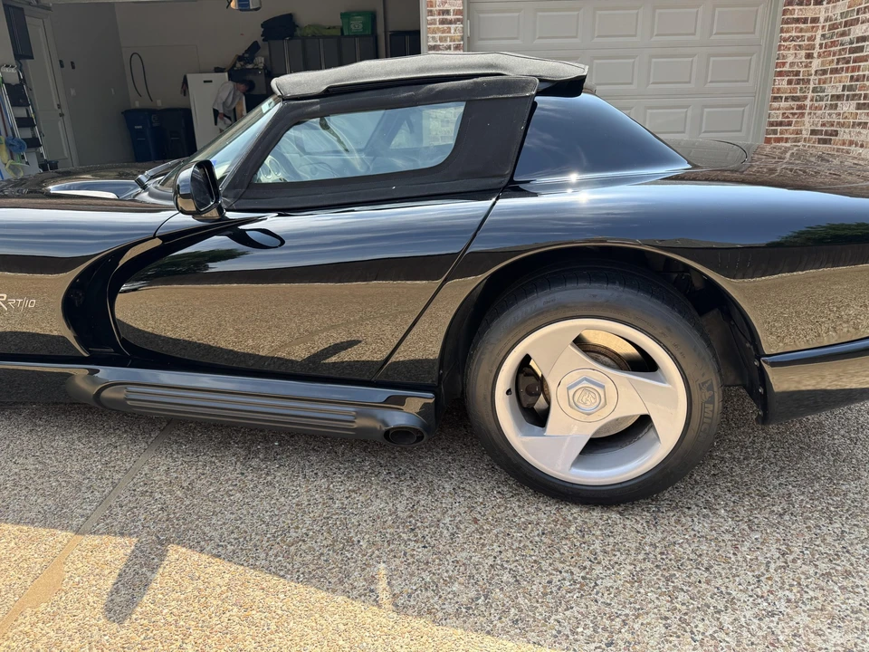 1994 Dodge Viper 1st Gen - Image 27 of 31