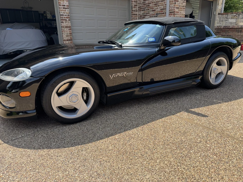 1994 Dodge Viper 1st Gen - Image 13 of 31
