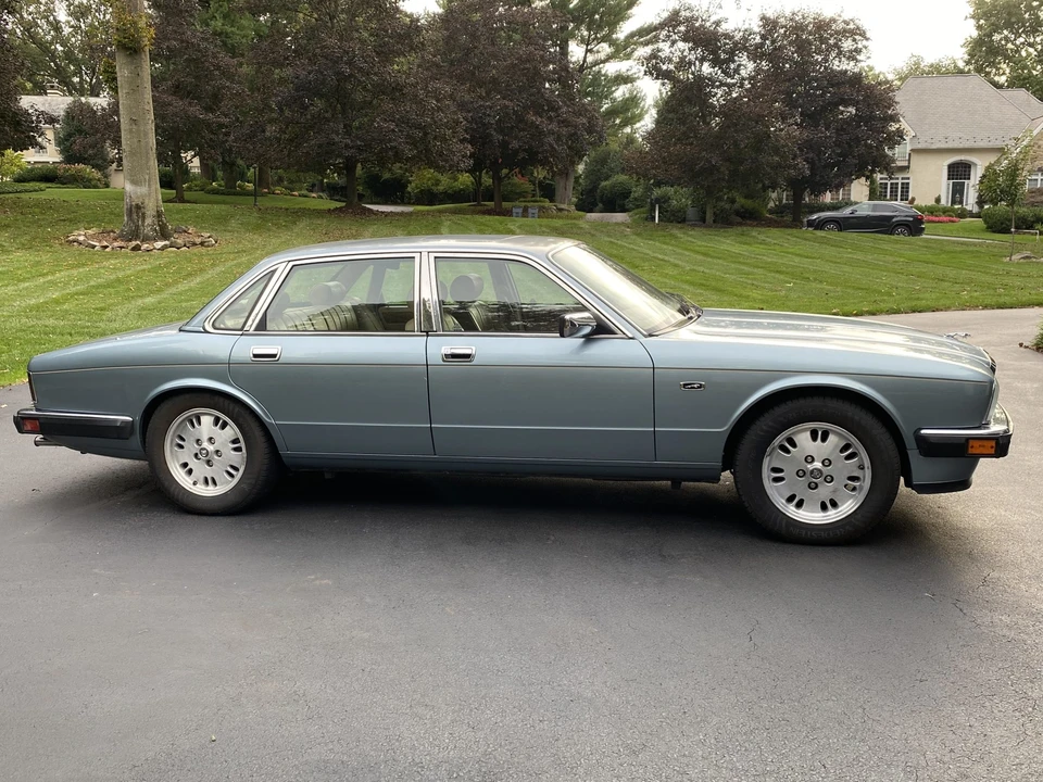 1994 Jaguar XJ40 XJ - Image 10 of 31