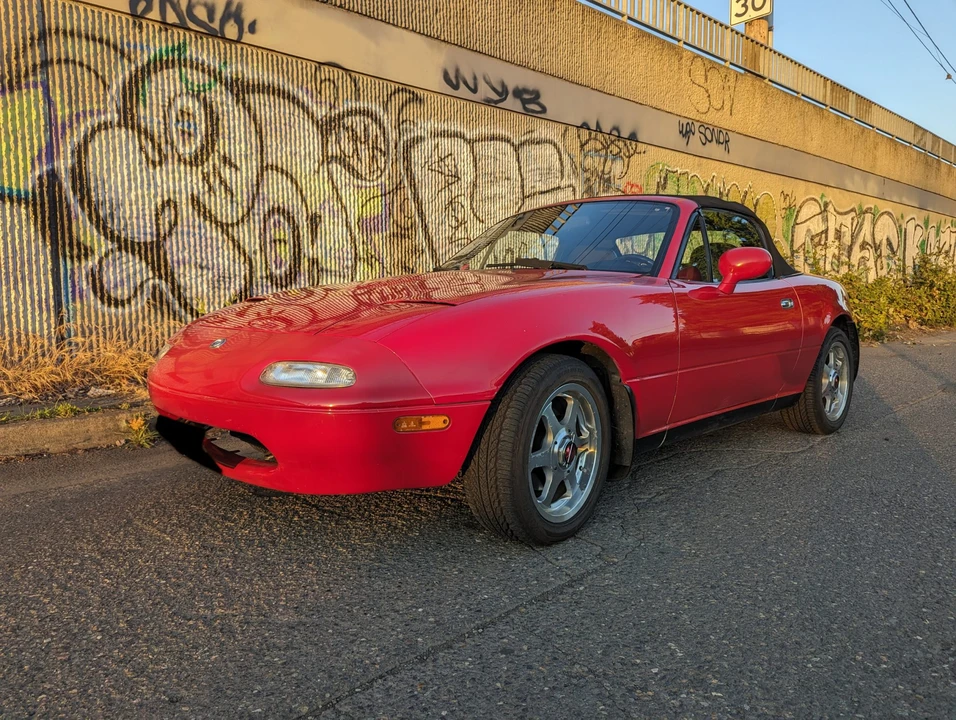 1994 Mazda NA MX-5 Miata - Image 11 of 31