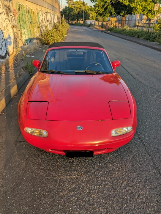 1994 Mazda NA MX-5 Miata - Image 13 of 31