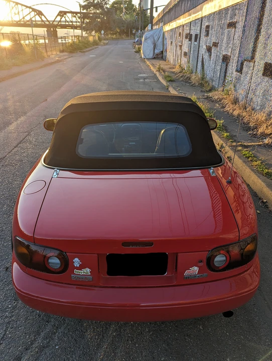 1994 Mazda NA MX-5 Miata - Image 7 of 31