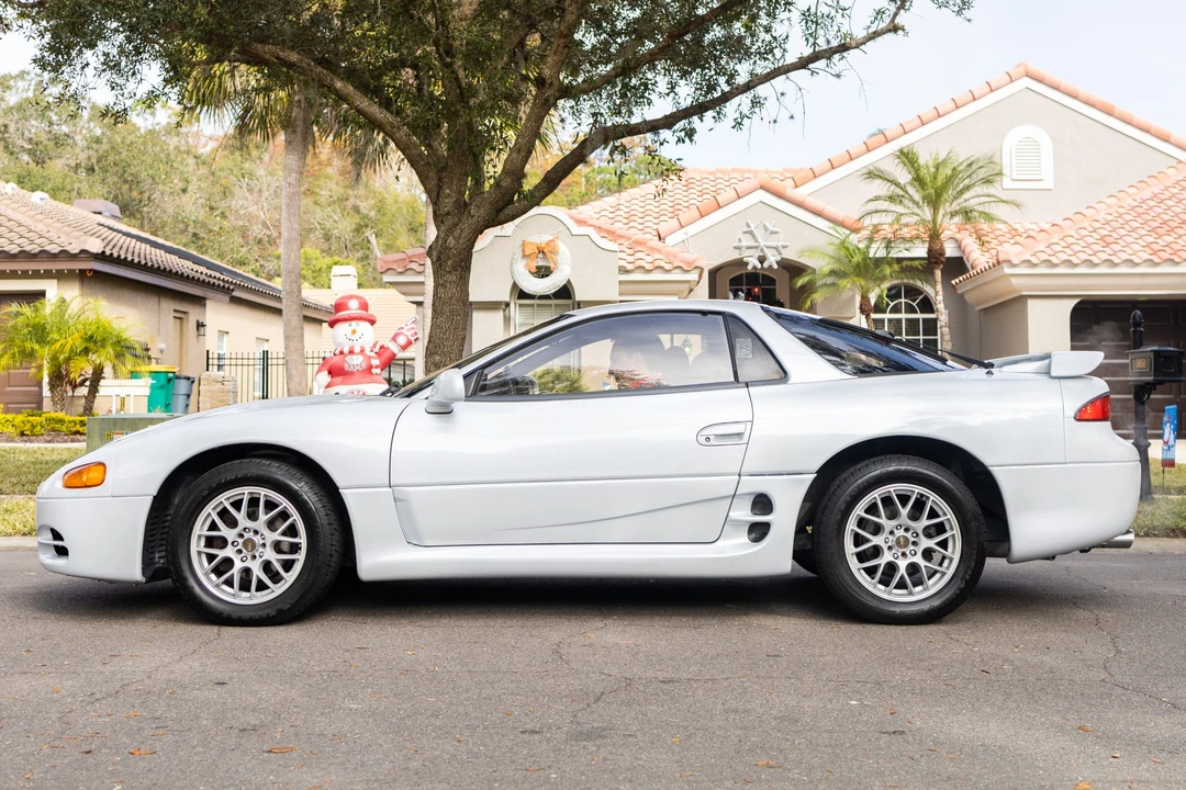 1994 Mitsubishi 3000GT Series 2 - Image 3 of 31