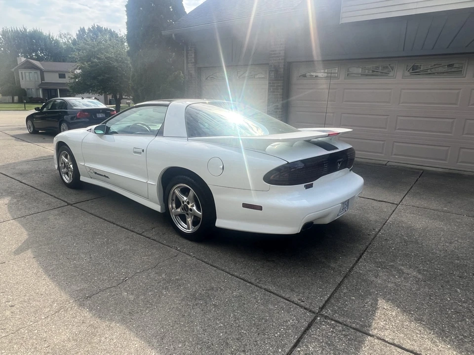 1994 Pontiac Firebird Trans Am 4th Gen - Image 11 of 31