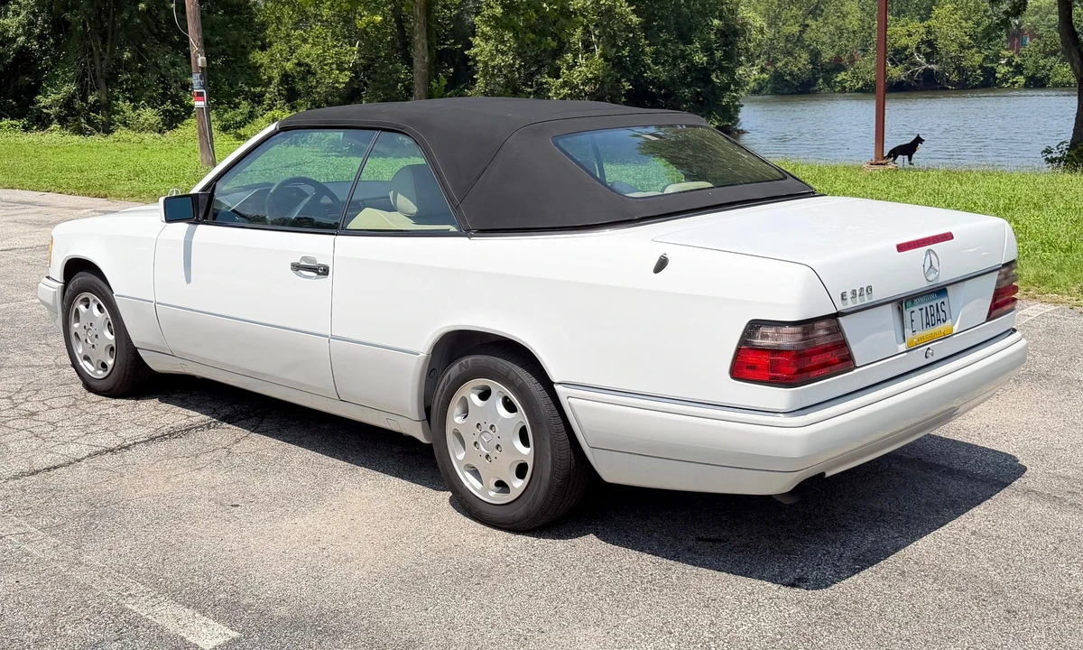1995 Mercedes-Benz W124 E-Class - Image 11 of 31