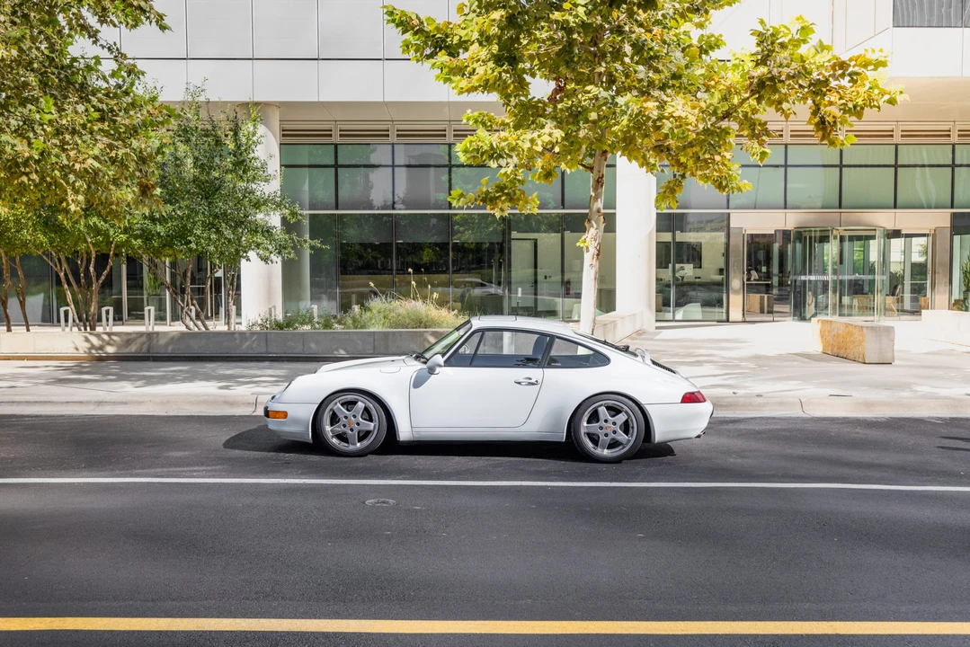 1995 Porsche 993 Carrera - Image 13 of 31