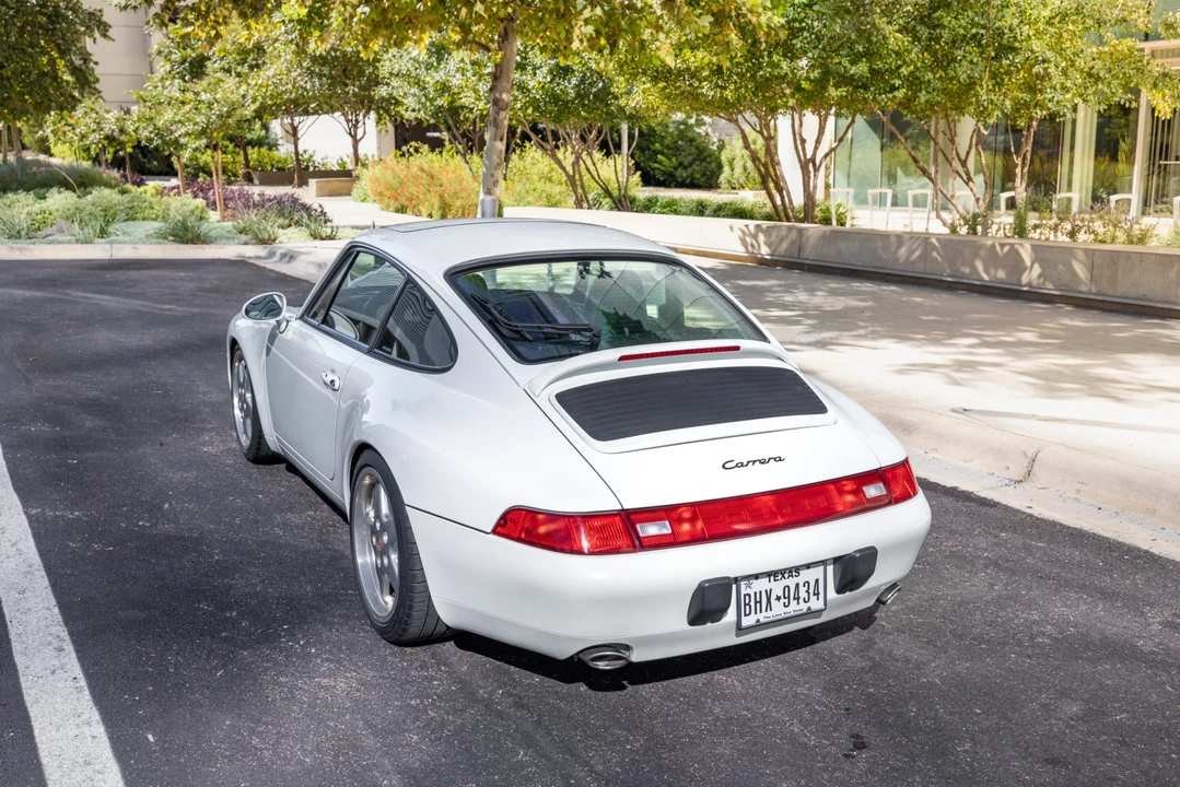 1995 Porsche 993 Carrera - Image 11 of 31