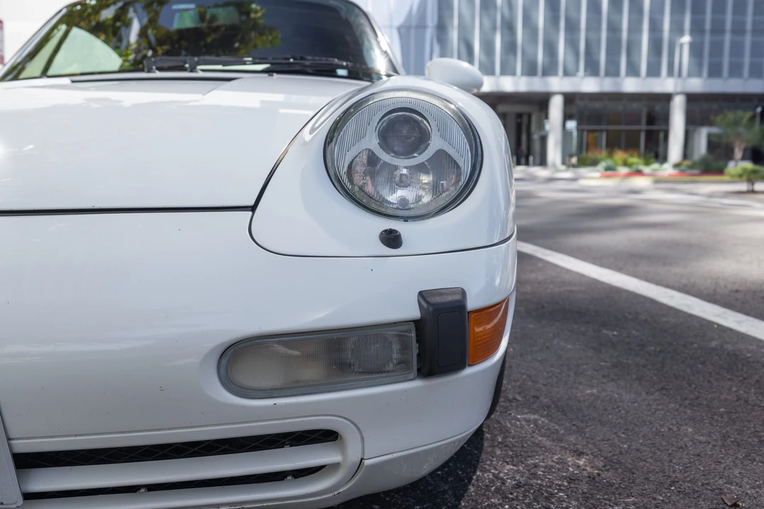 1995 Porsche 993 Carrera - Image 29 of 31