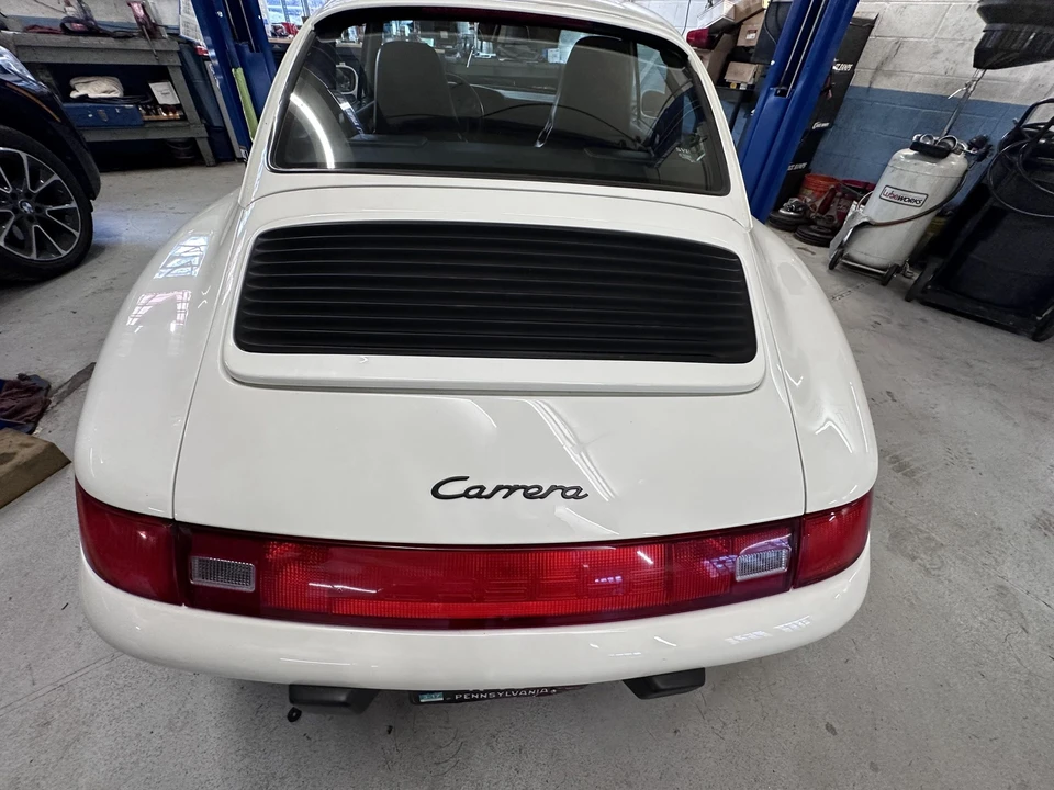 1996 Porsche 993 Carrera - Image 13 of 31