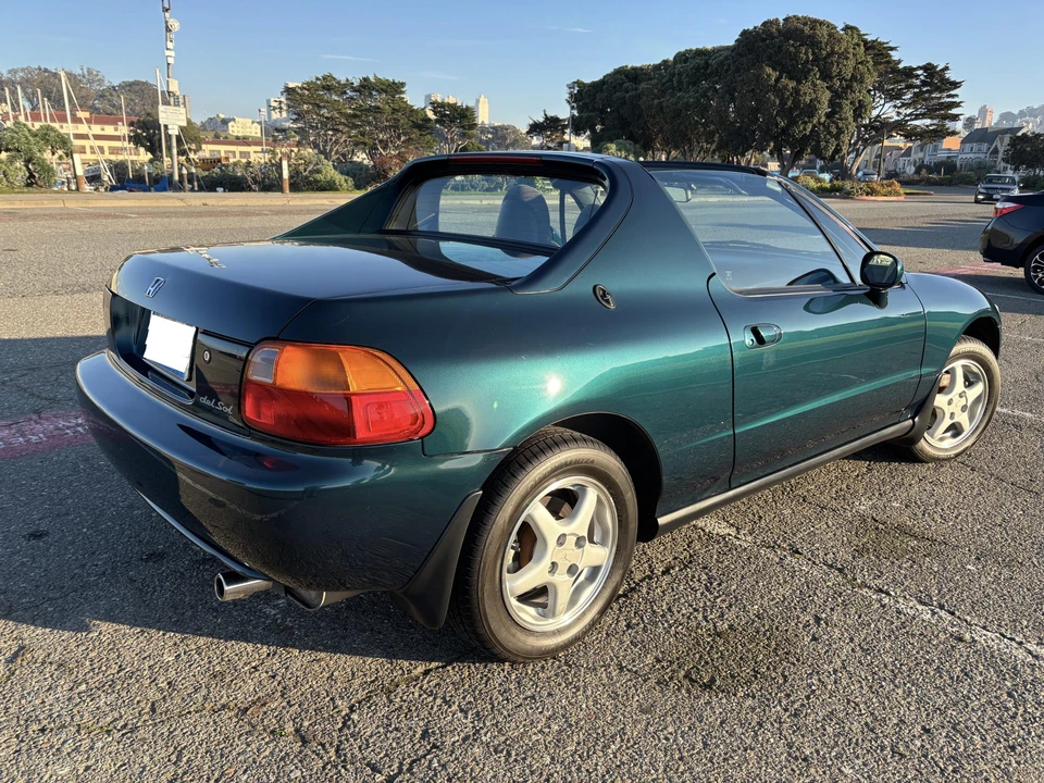 1997 Honda Del Sol - Image 18 of 31