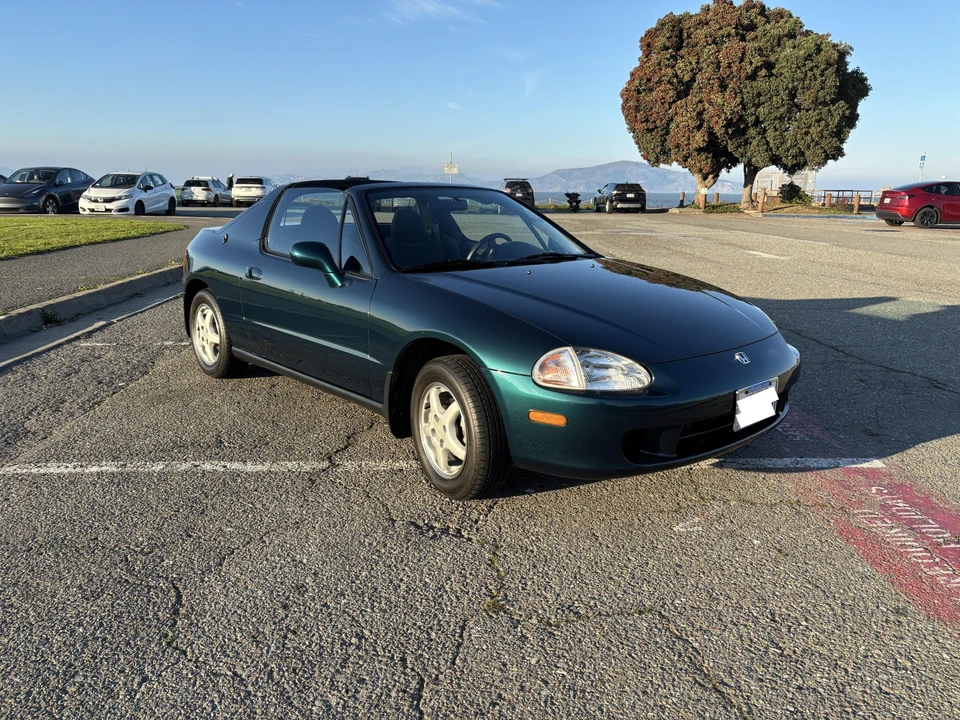 1997 Honda Del Sol - Image 10 of 31