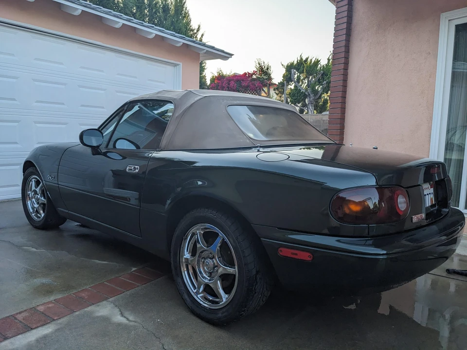 1997 Mazda NA MX-5 Miata - Image 13 of 31