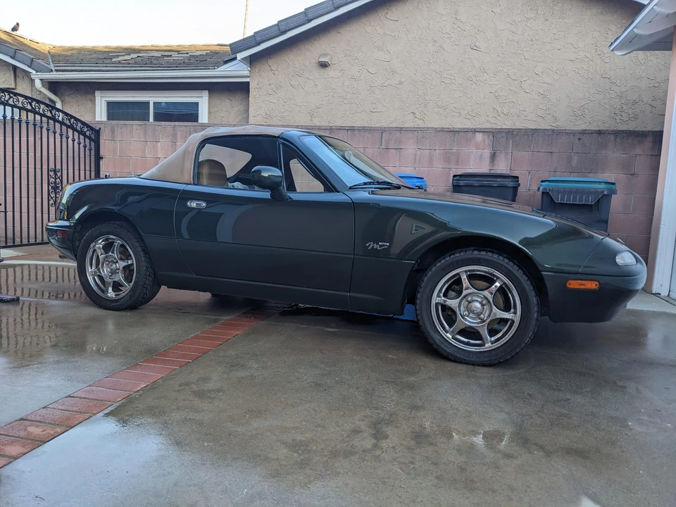 1997 Mazda NA MX-5 Miata - Image 15 of 31