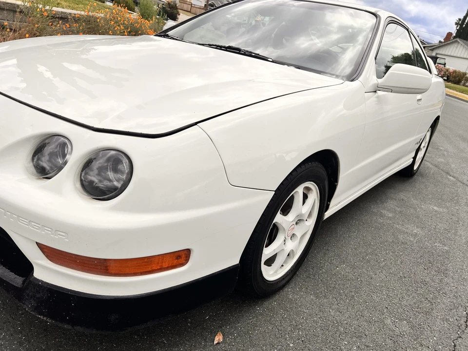 1998 Acura Integra Type R 3rd Gen - Image 25 of 31