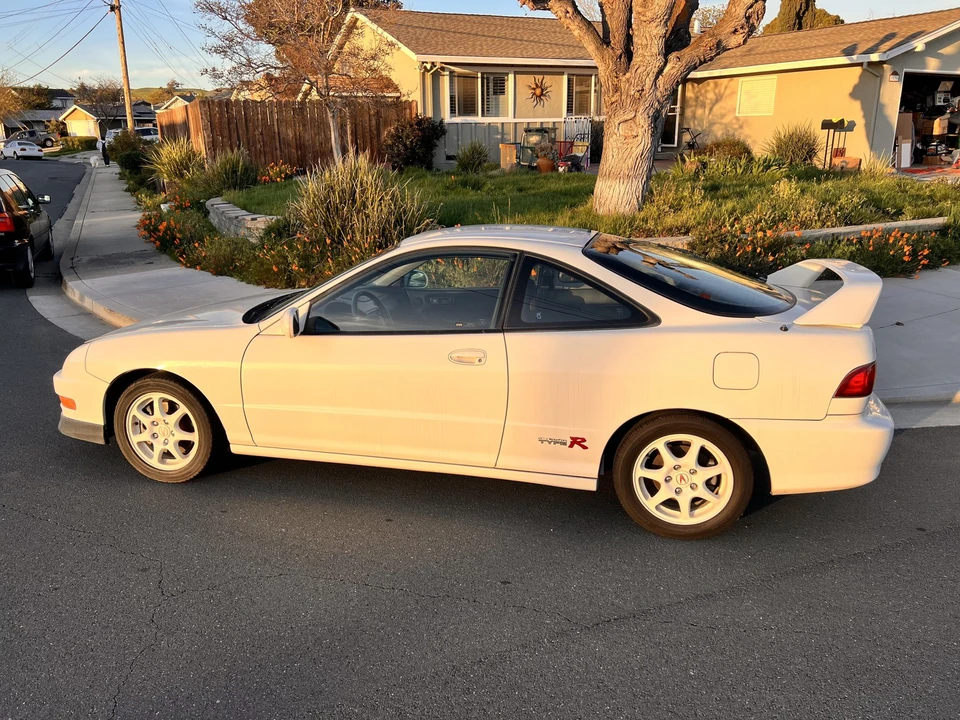 1998 Acura Integra Type R 3rd Gen - Image 6 of 31