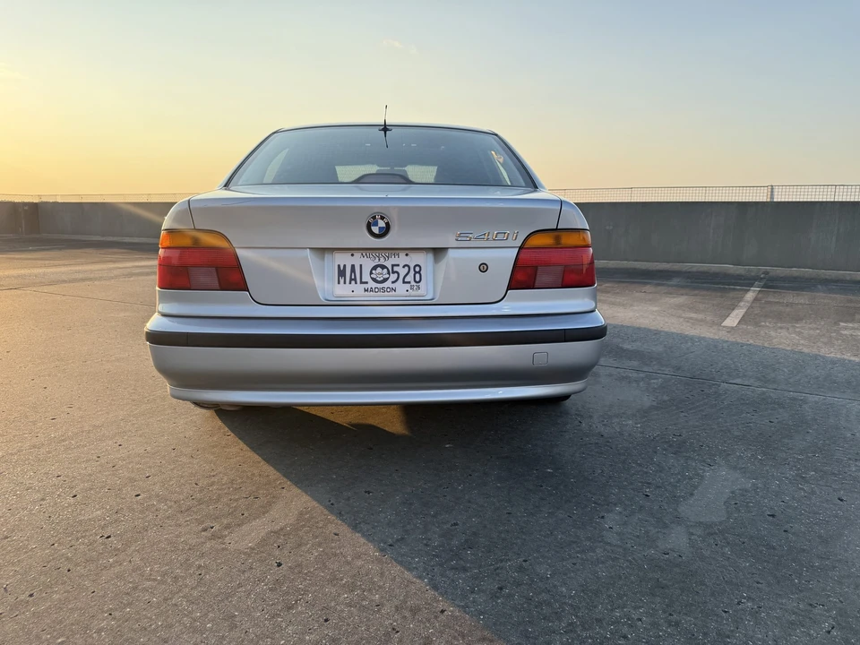 1998 BMW E39 540i - Image 14 of 31
