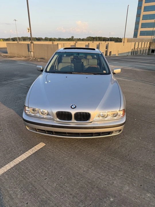 1998 BMW E39 540i - Image 2 of 31