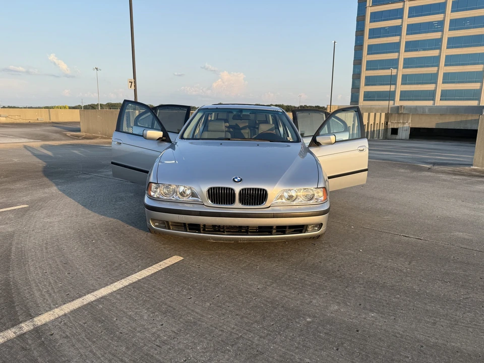 1998 BMW E39 540i - Image 29 of 31