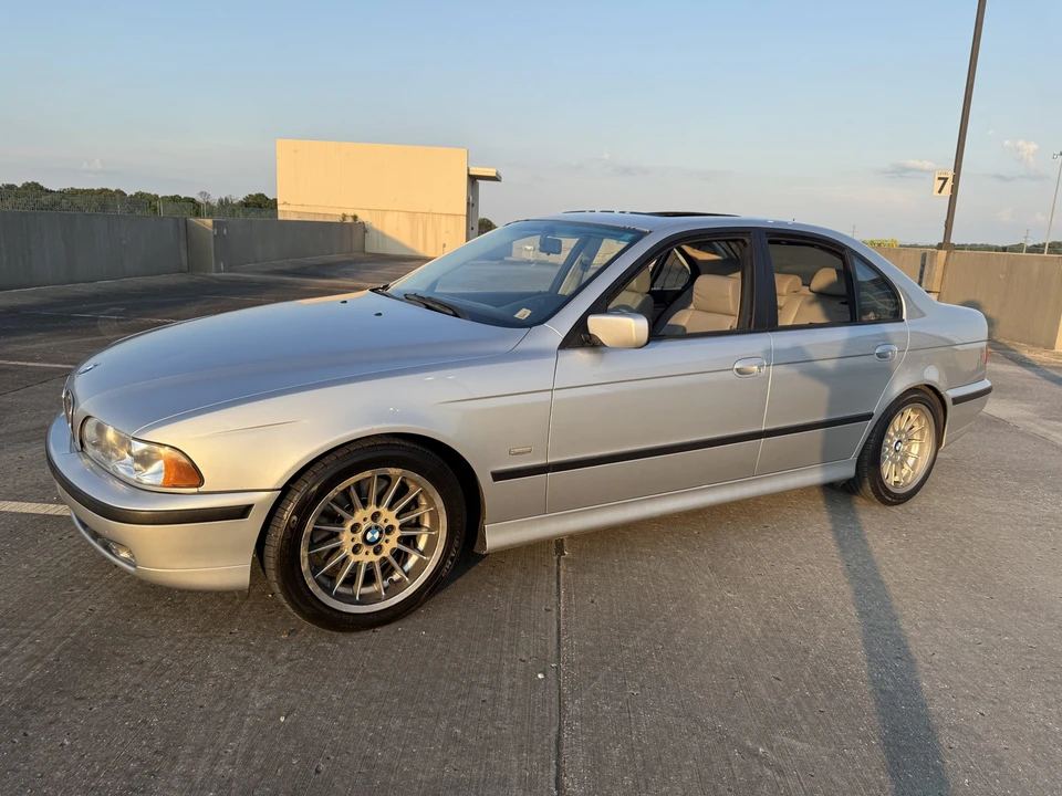 1998 BMW E39 540i - Image 5 of 31