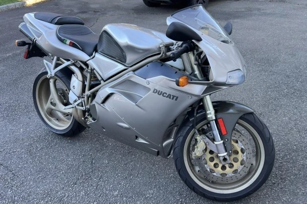 1998 Ducati 748 - Image 3 of 7