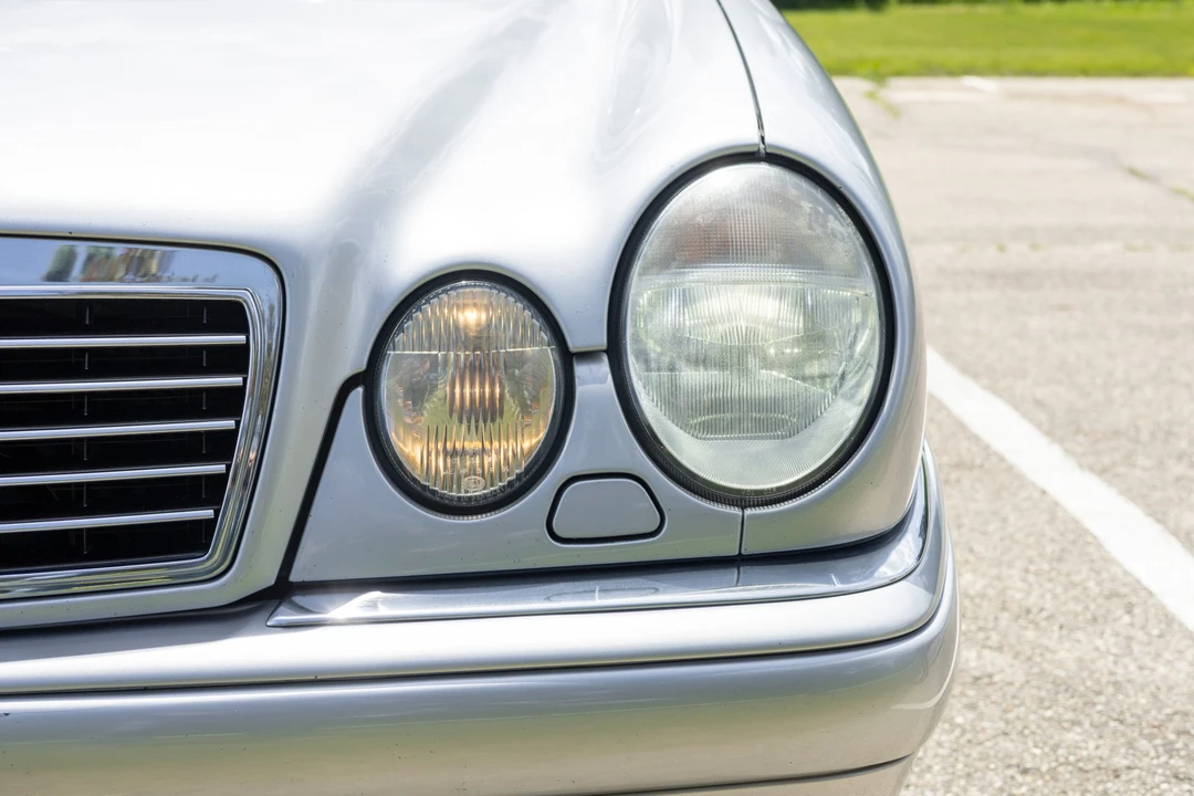 1999 Mercedes-Benz W210 E 36 & E 50 & E 55 & E 60 AMG - Image 13 of 31