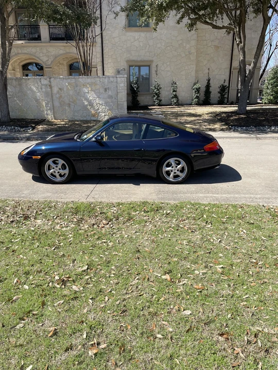 1999 Porsche 996 Carrera - Image 10 of 31