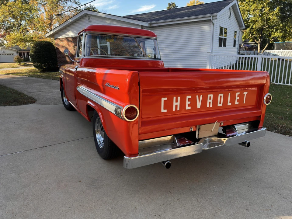 1959 Chevrolet Task Force - Image 7 of 31